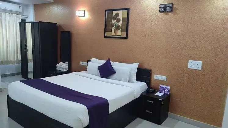 Luxury Tek Büyük Yataklı Oda