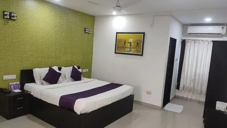 Luxury Tek Büyük Yataklı Oda