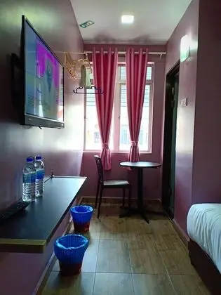 Comfort Tek Büyük veya İki Ayrı Yataklı Oda