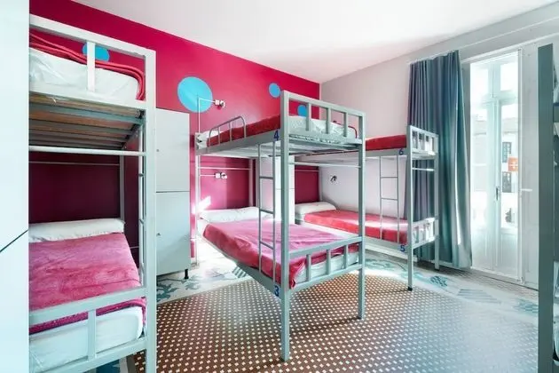 Ortak Ranzalı Oda, Ortak Banyo (1 bed in 10 Bed Dorm)