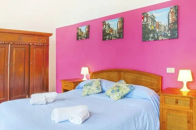 Üç Kişilik Oda