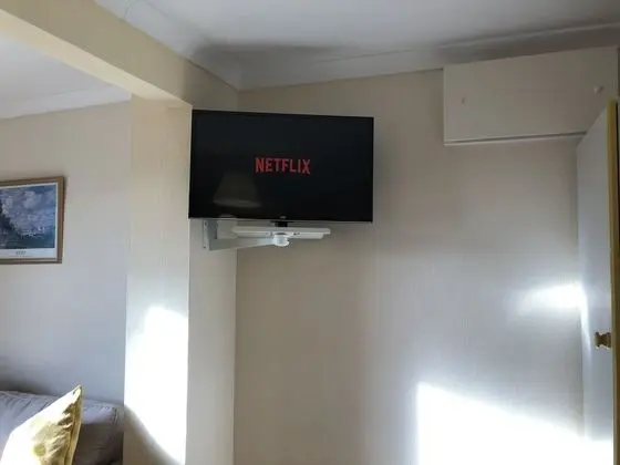 Premier Tek Büyük Yataklı Oda