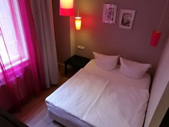 Standard Tek Büyük veya İki Ayrı Yataklı Oda