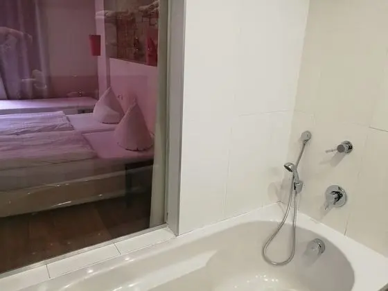 Standard Tek Büyük veya İki Ayrı Yataklı Oda