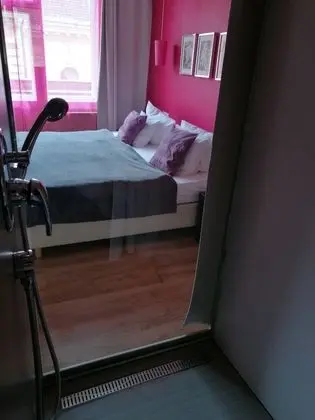 Standard Tek Büyük veya İki Ayrı Yataklı Oda