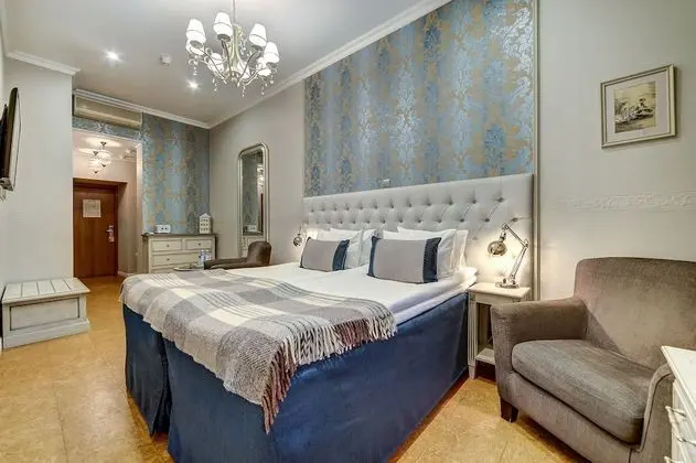 Standard Oda, Nehir Manzaralı