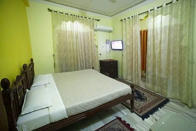 Deluxe Büyük Yataklı Tek Kişilik Oda