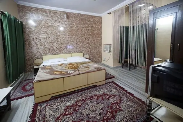 Deluxe Tek Büyük veya İki Ayrı Yataklı Oda, 1 En Büyük (King) Boy Yatak, Sigara İçilebilir