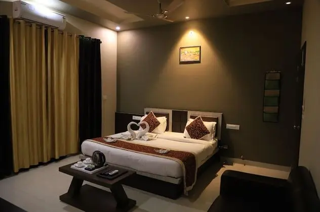 Luxury Oda, 1 En Büyük (King) Boy Yatak, Balkon, Dağ Manzaralı