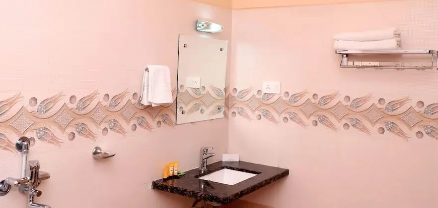 Premium Oda, 1 En Büyük (King) Boy Yatak, Balkon, Dağ Manzaralı