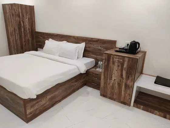Standard Oda, 1 En Büyük (King) Boy Yatak, Sigara İçilmez, Bahçe Manzaralı