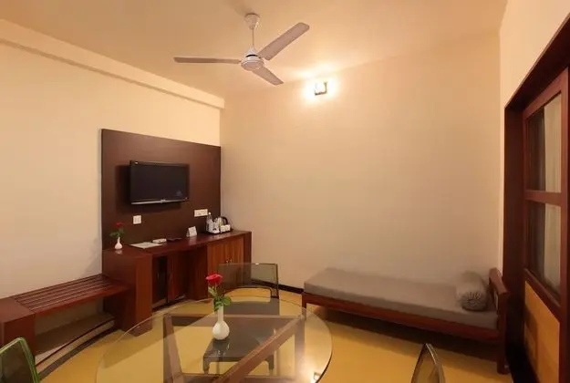 Luxury Tek Büyük Yataklı Oda