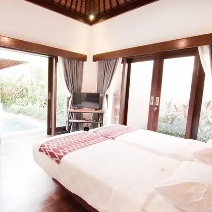 Villa, 2 Yatak Odası, Kişiye Özel Havuzlu, Havuz Manzaralı (Sandat)