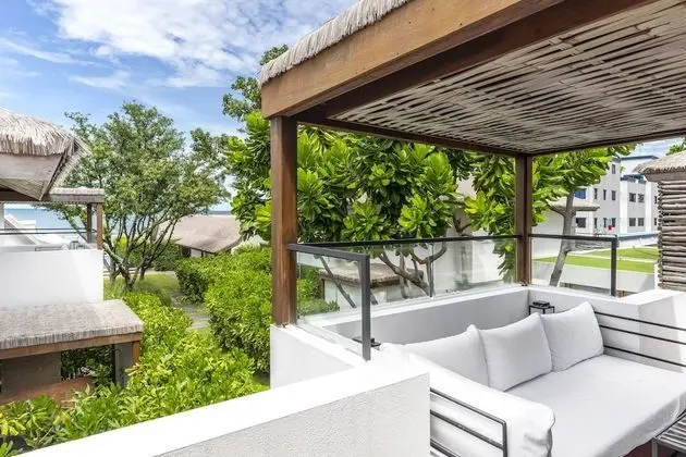 Oceanbed Jacuzzi Villa