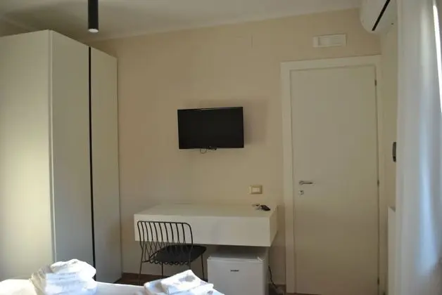 Comfort Tek Büyük veya İki Ayrı Yataklı Oda