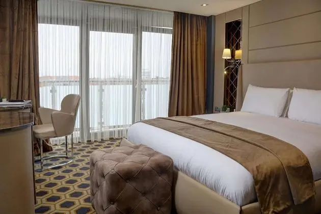 Deluxe Oda, 1 Çift Kişilik Yatak, Sigara İçilmez, Balkon