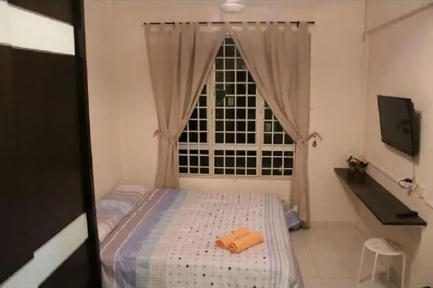 Apartment, 4 Bed Rooms