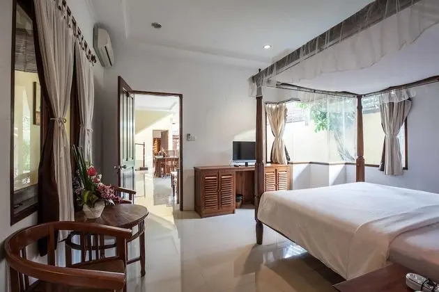 Villa, 4 Yatak Odası, Kişiye Özel Havuzlu