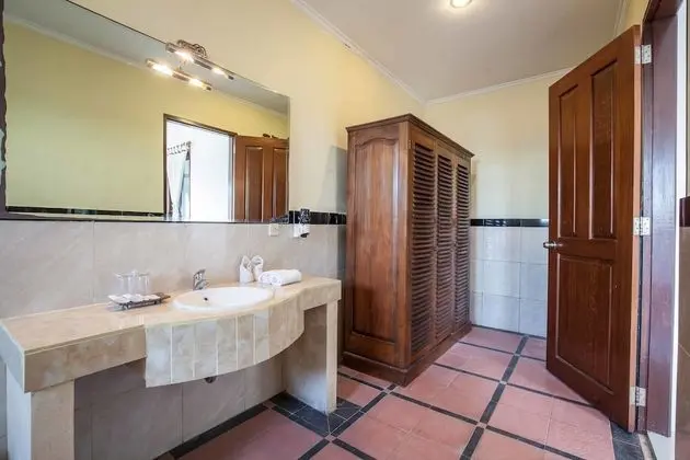 Villa, 4 Yatak Odası, Kişiye Özel Havuzlu