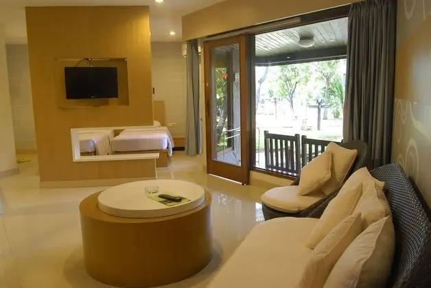 Deluxe Süit (with Breakfast)