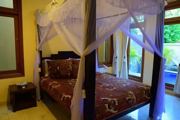 Family Villa, 3 Yatak Odası, Kişiye Özel Havuzlu