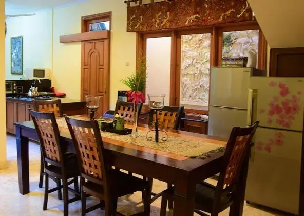 Family Villa, 3 Yatak Odası, Kişiye Özel Havuzlu