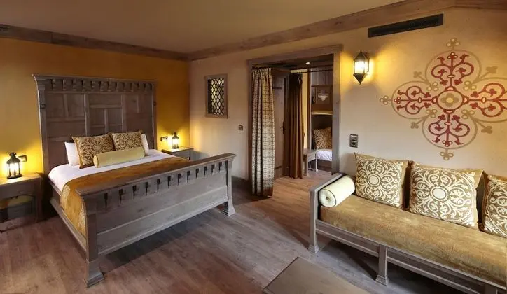 Family Oda (2 Days | 1 Night STAY | No night show)