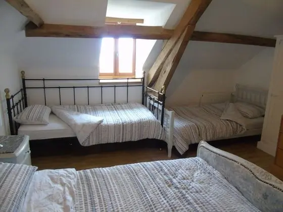 Family Oda, Bahçe Manzaralı