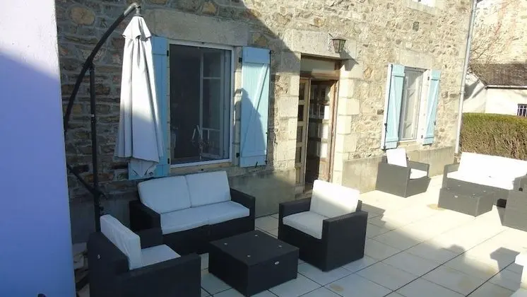 Family Oda, Bahçe Manzaralı