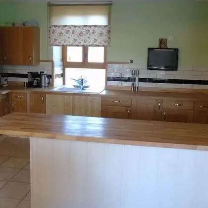 Family Oda, Bahçe Manzaralı