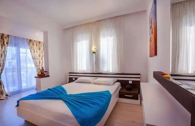 Standard Tek Büyük veya İki Ayrı Yataklı Oda