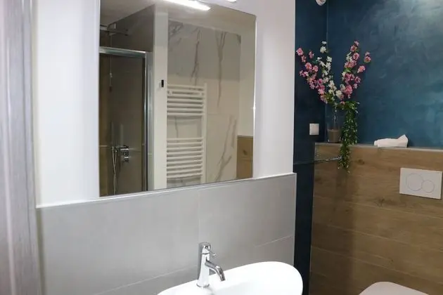 Family Dört Kişilik Oda, Şehir Manzaralı (Zaffiro)