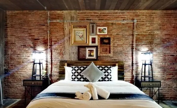 Deluxe Loft
