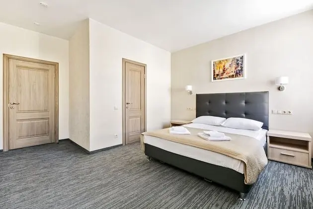 Standard Tek Büyük Yataklı Oda