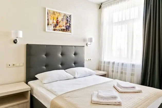 Standard Tek Büyük Yataklı Oda