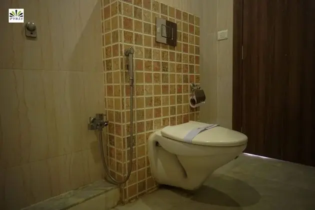 Business Büyük Yataklı Tek Kişilik Oda