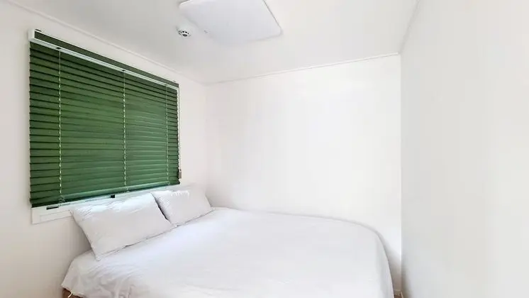 Basic Tek Büyük Yataklı Oda (2)