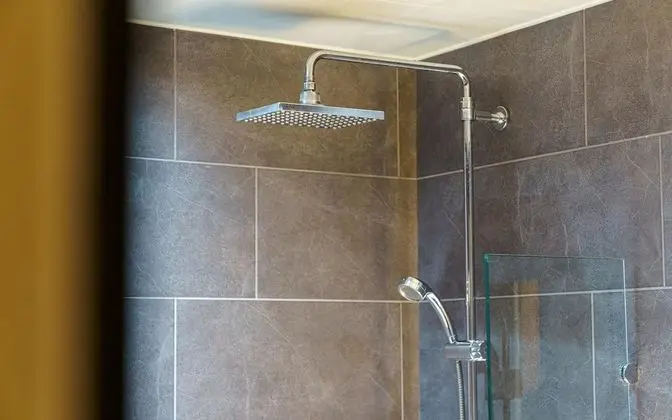 Oda (PRIMIUM (Netflix + 1 person bath avai)