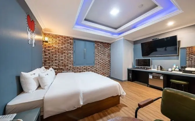 Oda (Semi-special rooms (55 inches TV 1PC )