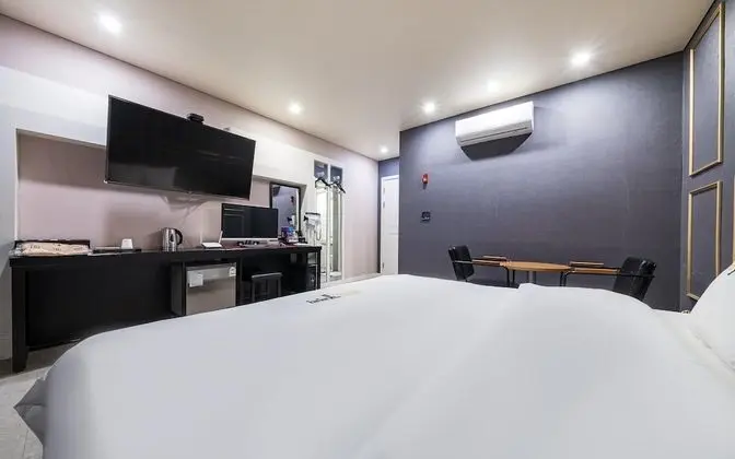 Oda (Semi-special rooms (55 inches TV 1PC )
