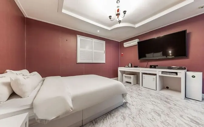Oda (Netflix Room)