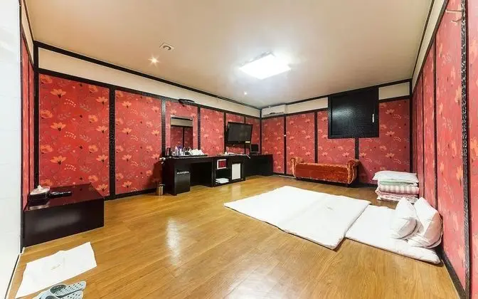Oda (Ondol room)