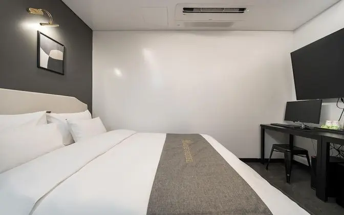 Oda (Standard room (netflix available))