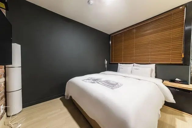 Tek Büyük Yataklı Oda (7 PY)
