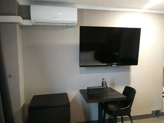 Standard Double Room - Netflix, Free Fitness Center