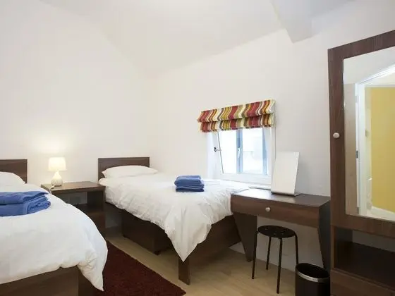 Apart Daire, Banyolu/Duşlu (Apartment No. 49)