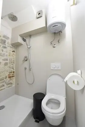 Deluxe Tek Büyük Yataklı Oda (Pylon 2)