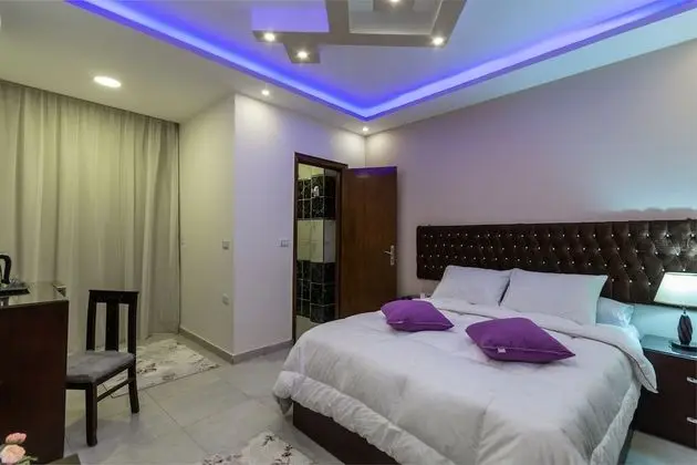 Deluxe Tek Büyük veya İki Ayrı Yataklı Oda, Sigara İçilmez