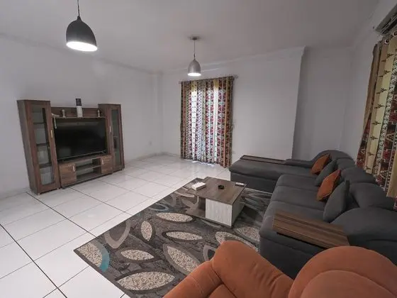 Apart Daire, 3 Yatak Odası (APP No 5)