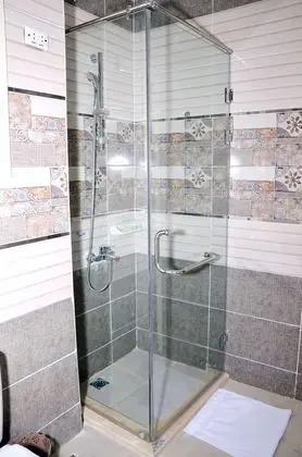 Comfort Tek Büyük Yataklı Oda, 1 Çift Kişilik Yatak